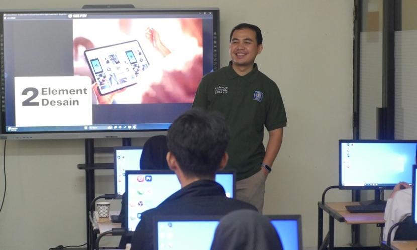 Universitas BSI (Bina Sarana Informatika) bersama dengan Pusat Pelatihan dan Pengembangan Pendidikan (P4) Jakarta Barat telah mengadakan kegiatan BSI Digination dengan Workshop Digital Kreatif bertajuk Explore Your Creativity.