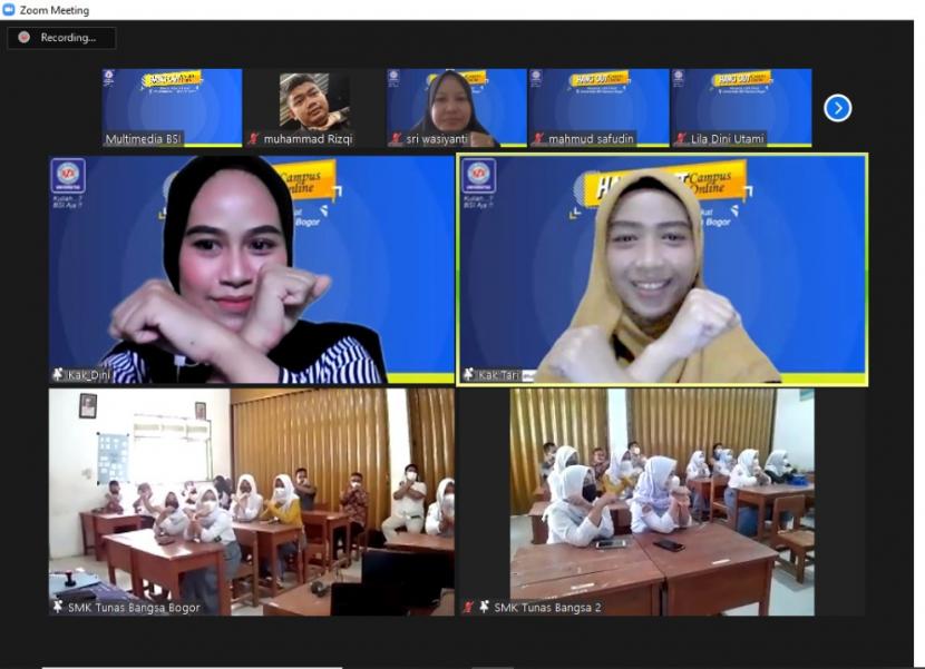 Universitas BSI (Bina Sarana Informatika) kampus Bogor sukses mengadakan kegiatan Hangout Campus Online berkolaborasi dengan SMK Tunas Bangsa Sejahtera Bogor. 