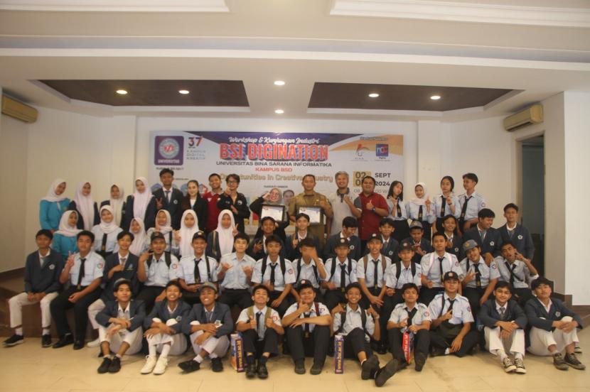 Universitas BSI (Bina Sarana Informatika) Kampus BSD sukses menyelenggarakan acara bertajuk BSI DIGINATION: Workshop dan Kunjungan Industri.