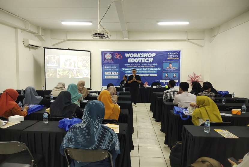 Universitas BSI (Bina Sarana Informatika) kampus Cilebut sukses menggelar Workshop Edutech bertemakan Gali Potensi Artificial Intelligence (AI) untuk Dunia Pendidikan. Workshop yang diadakan pada hari Rabu, (22/5/2024) ini, menarik perhatian para guru dan pendidik di Bogor. 