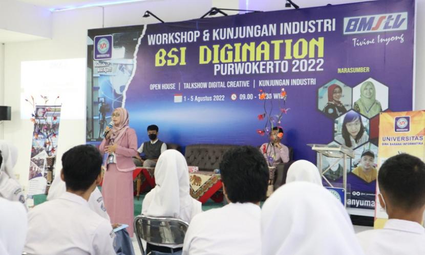Universitas BSI (Bina Sarana Informatika) kampus Purwokerto kembali melaksanakan Seminar BSI Digination, dengan menyajikan konsep talkshow dan workshop tentang dunia digital kreatif. 