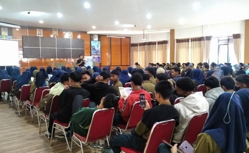 Universitas BSI (Bina sarana informatika) kampus Purwokerto selenggarakan seminar karier bagi siswa/i SMK Muhammadiyah Belik, Purwokerto, pada Jumat (25/2). 