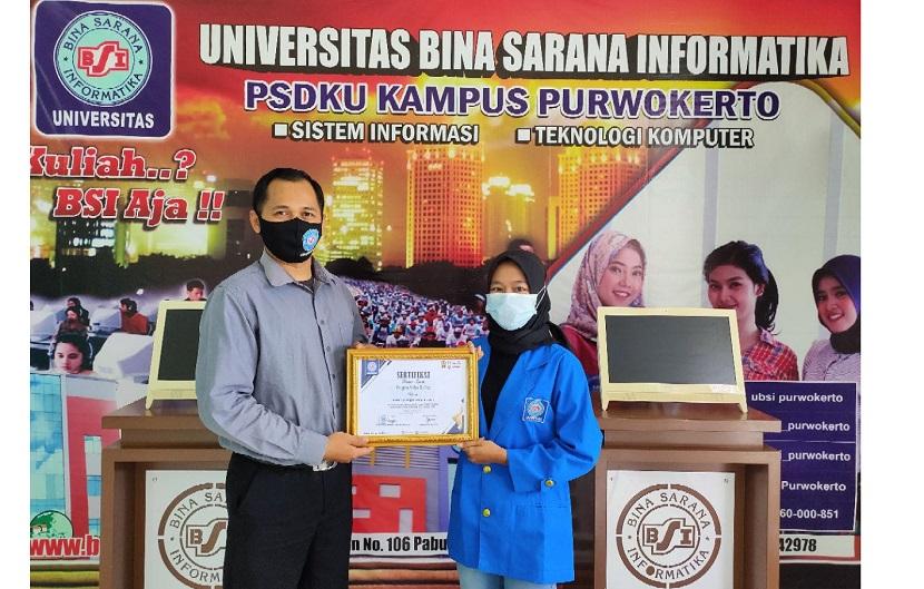 Universitas BSI (Bina Sarana Informatika) menggelar lomba Kreativitas dan Seni (Kreasi) secara daring. Lomba Kreasi ini sebagai persiapan Peksiminas (Pekan Seni Mahasiswa) 2021 dan ajang penyaluran bakat untuk mahasiswa Universitas BSI.