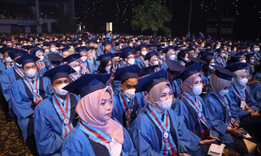 Universitas BSI kampus Tegal akan menggelar wisuda ke 6 di Hotel Patra Semarang.