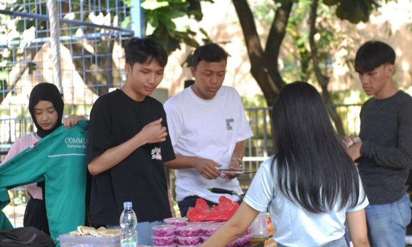 Universitas BSI menggelar Tabligh Akbar di Masjid Al-Fath BSI BSD, Tangerang Selatan, pada Sabtu-Minggu, 29-30 Juni 2024.