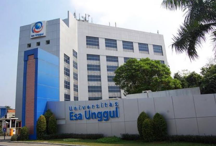Universitas Esa Unggul 