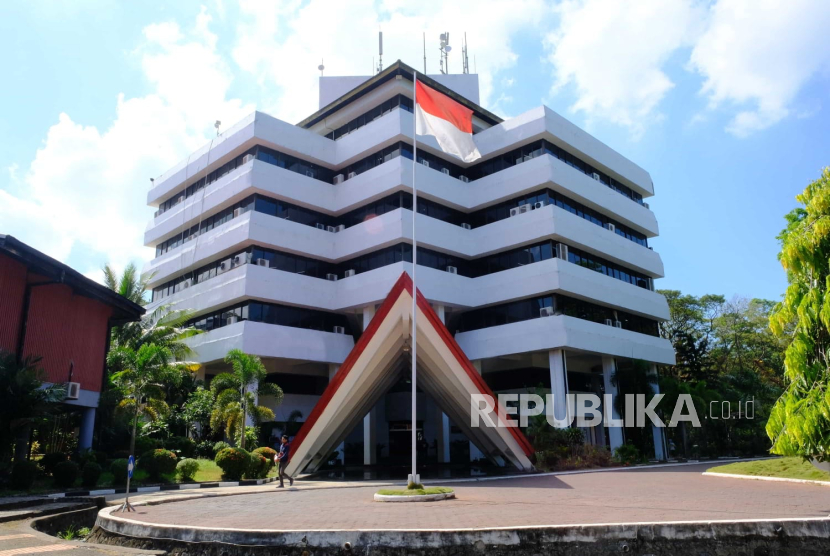 Universitas Hasanuddin (Unhas)