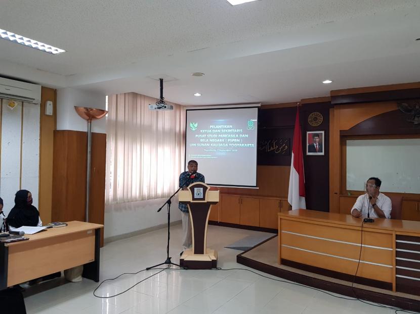 Universitas Islam Negeri (UIN) Sunan Kalijaga Yogyakarta melangsungkan pelantikan dan serah terima jabatan Ketua dan Sekretaris Pusat Studi Pancasila dan Bela Negara (PSPBN), Senin (7/9).