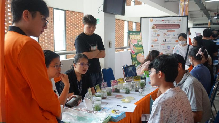  Universitas Katolik Indonesia (Unika) Atma Jaya menggelar acara Open House di Kampus BSD, Tangerang, Banten, pada Sabtu (6/7/2024). 