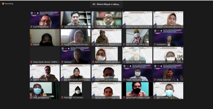 Fakultas Ilmu Komputer Universitas Mercu Buana menggelar Pelatihan Presentasi Konten Video dengan Sparkol Videoscribe secara daring.