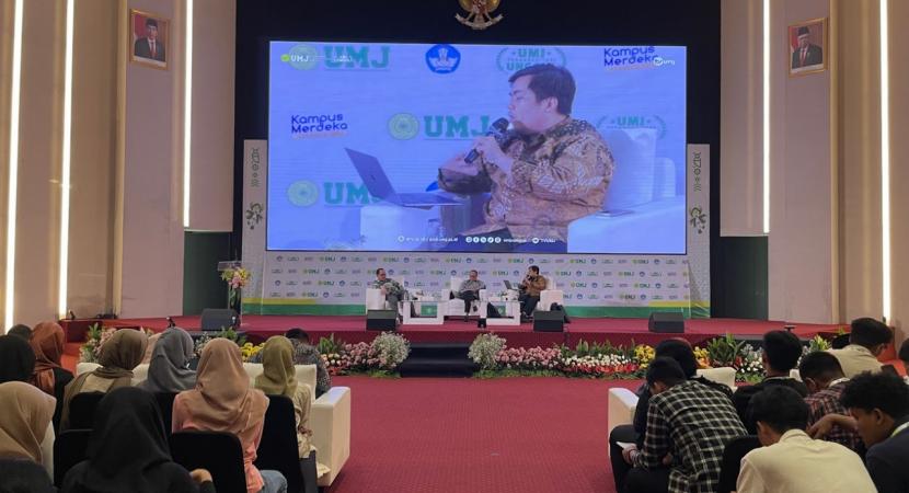 Universitas Muhammadiyah Jakarta (UMJ) bekerja sama dengan Ditjen Kebudayaan Kemendikbudristek Republik Indonesia menggelar Seminar Internasional pada Selasa (8/10/2024).