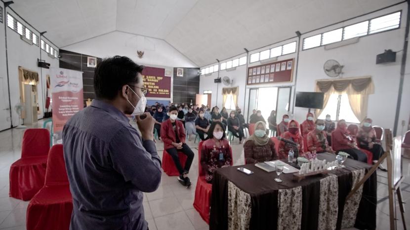 Universitas Muhammadiyah Malang (UMM) meluncurkan buku berjudul Titik Nadir Penantian di Lapas Klas IIA Perempuan, Malang.