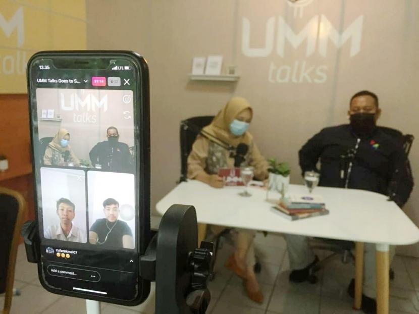 Universitas Muhammadiyah Malang (UMM) mengadakan UMMTalks yang disiarkan secara langsung melalui akun resmi Instagram @ummcampus.