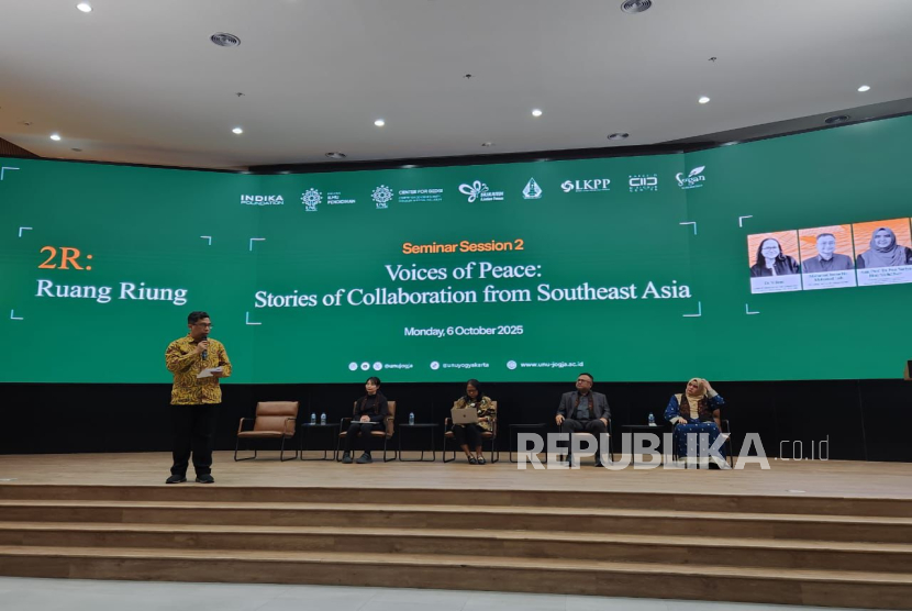 Universitas Nahdatul Ulama (UNU) Yogyakarta, melalui Center for GEDSI dan fakultas ilmu pendidikan (FIP), menyelenggarakan 2R: Ruang Riung, sebuah forum berskala internasional untuk menampilkan dan merayakan inisiatif perdamaian, khususnya yang dipimpin oleh perempuan di kampus UNU Yogyakarta, Senin (6/10/2025).