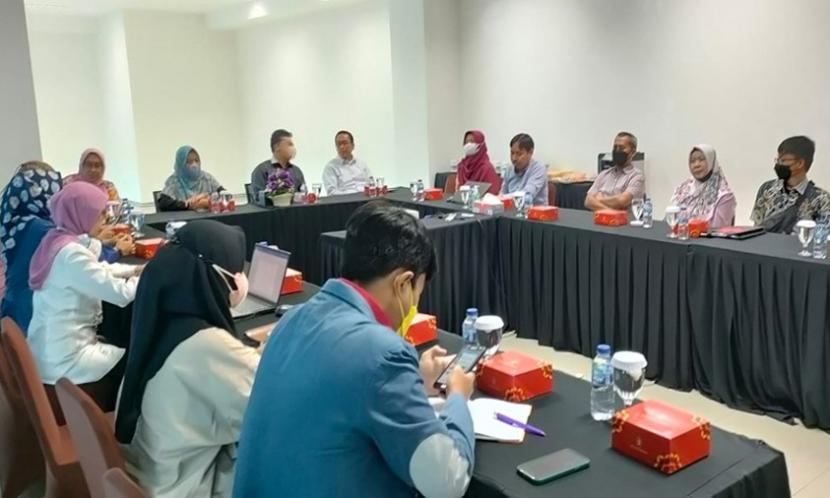 Universitas Nusa Mandiri (UNM)  menerima kunjungan silaturahim utusan dari INTI International University Malaysia, Kamis (19/5).