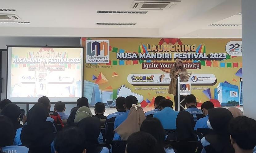 Universitas Nusa Mandiri (UNM) menggelar Nusa Mandiri Festival 2023 dengan tema 
