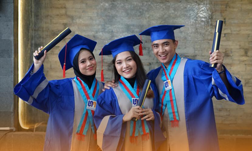 Universitas Nusa Mandiri (UNM) menyediakan Beasiswa Hebat 2022 untuk generasi muda yang berprestasi, baik di bidang akademik maupun non-akademik.