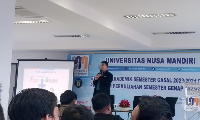 Universitas Nusa Mandiri (UNM) sukses mengadakan kegiatan Evaluasi Akademik dan Pertemuan Perkuliahan 2023/2024. 