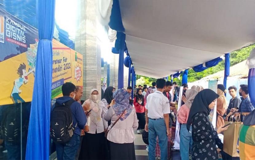 Universitas Nusa Mandiri (UNM) tahun ini kembali menyelenggarakan Entrepreneurship Fair bekerja sama dengan Nusa Mandiri Entrepreneur Center (NEC).