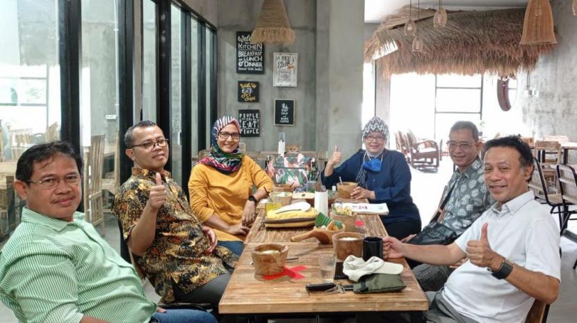 Universitas Nusantara menggelar diskusi bertema  
