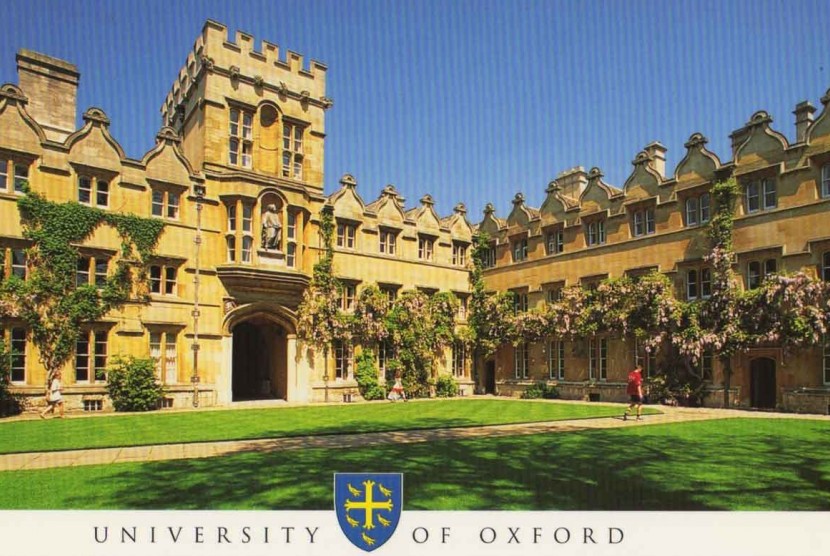 Universitas Oxford