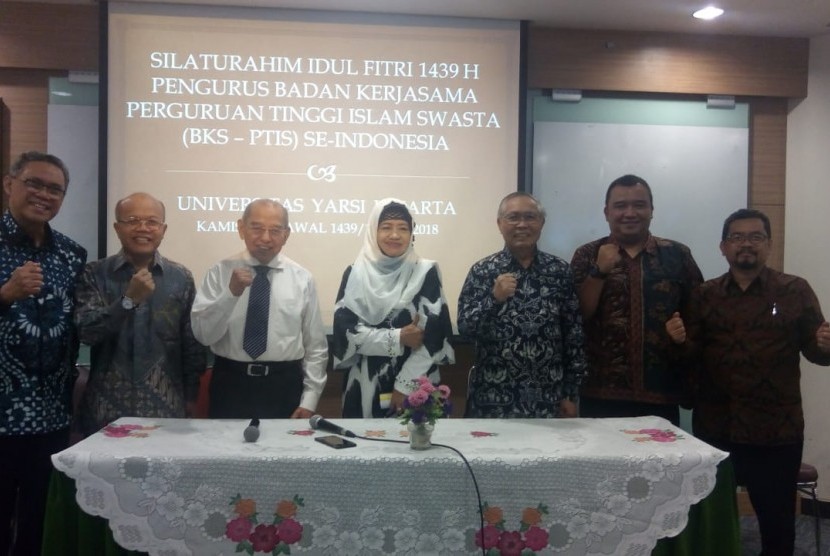 Universitas YARSI menjadi tuan rumah pertemuan silaturahmi dan koordinator rencana pelaksanaan kegiatan persiapan Semiloka Internasional Badan Kerja Sama Perguruan Tinggi Islam  Swasta (BKS-PTIS) Se-Indonesia. 