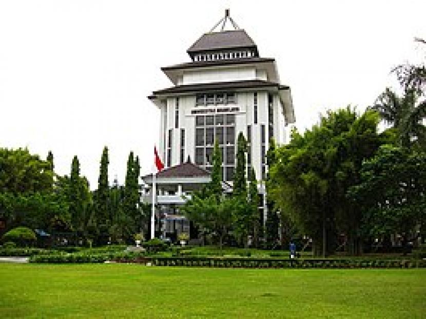 Universitas Brawijaya Raih Peringkat Lima Nasional | Republika Online