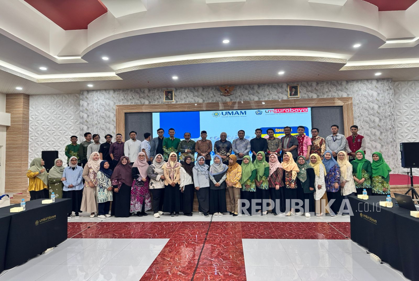 Universiti Muhammadiyah Malaysia (UMAM) menggelar Pre-PhD Coaching yang difokuskan pada penulisan proposal disertasi S3 di Universitas Muhammadiyah Surabaya (UM Surabaya) pada 3-4 Februari 2025. 