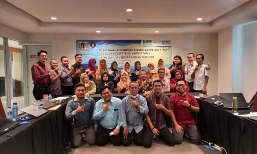 Untuk mempertahankan mutu asesor kompetensi, Lembaga Sertifikasi Profesi Universitas Nusa Mandiri (LSP UNM) menggelar Recognition Current Competency (RCC).