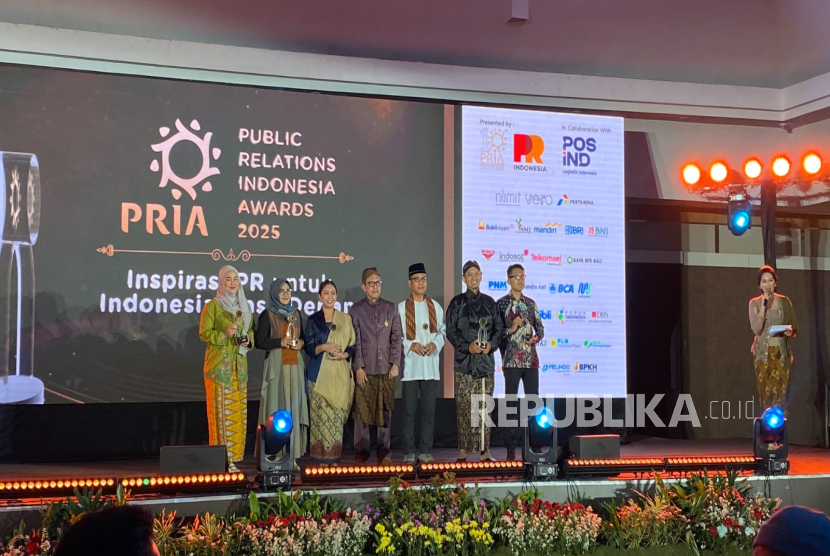 UNU Jogja berjaya pada ajang kompetisi kinerja kehumasan Public Relations Indonesia Awards (PRIA) 2025 yang puncak acaranya digelar di Graha Pos Indonesia, Bandung, Rabu (26/2/2025). 