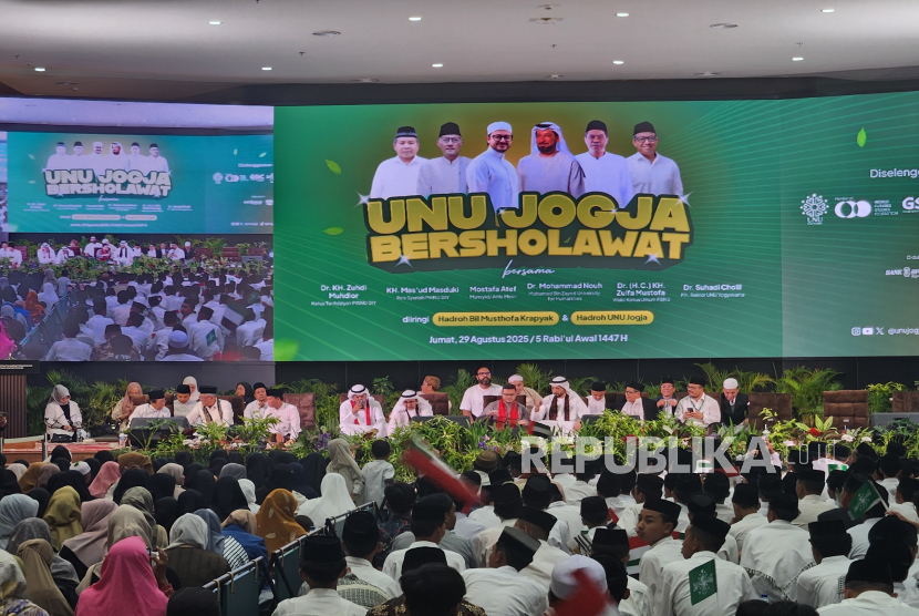 Peringati Maulid Nabi, UNU Yogyakarta Gelar Sholawat Bersama