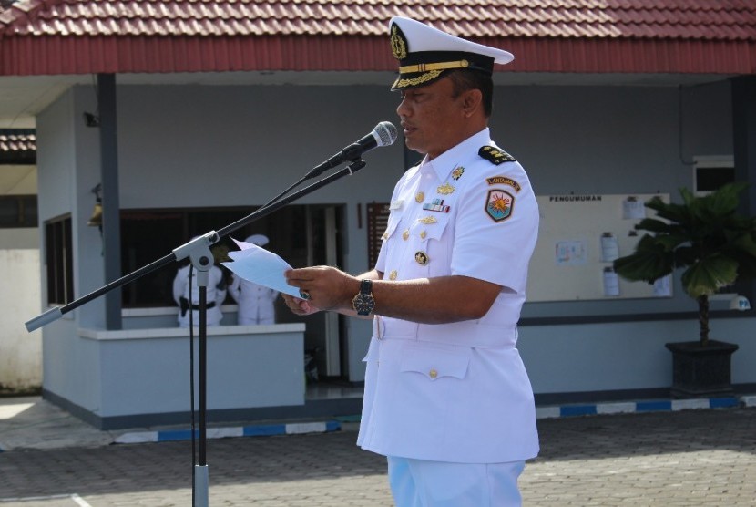 Upacara memeringari Hari Armada di Lanal Yogyakarta.