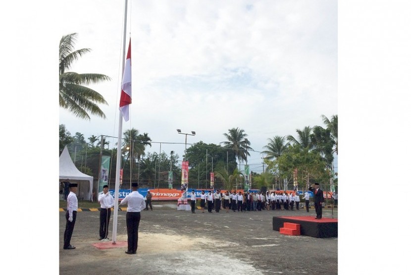 Upacara memperringatai kemerdekaan RI ke 71 di Terminal Bahan Bakar Minyak (TBBM) Pertamina