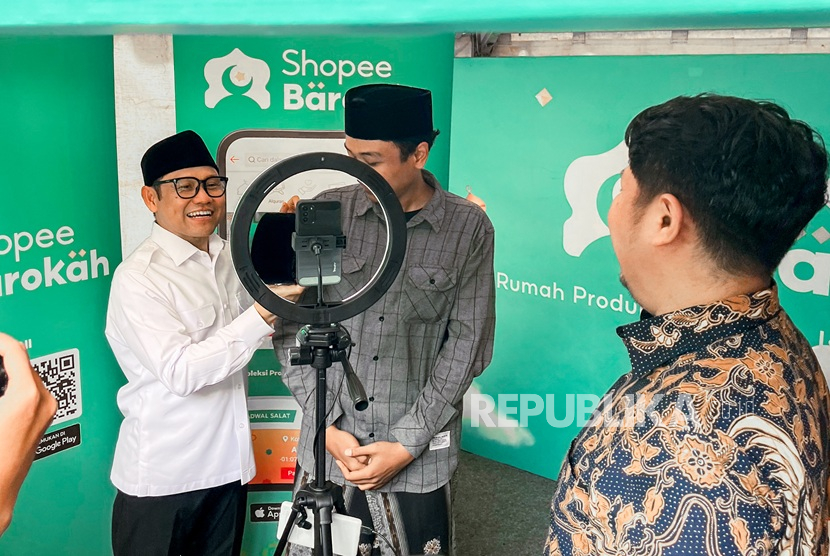 Shopee Barokah Latih Ratusan Santri Semarang, Dorong Pesantren Mandiri Digital