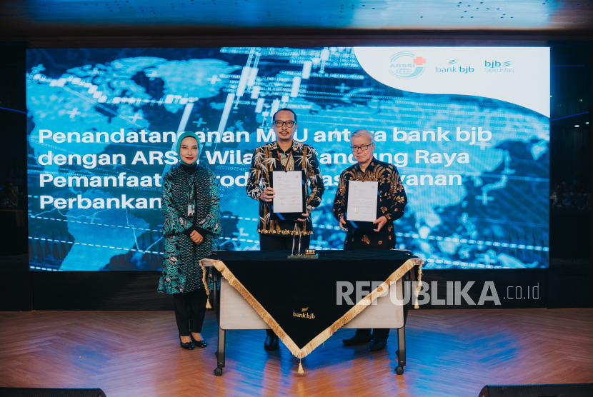 Bank bjb dan ARSSI menandatangani nota kesepahaman terkait layanan perbankan guna mendukung operasional RS swasta.