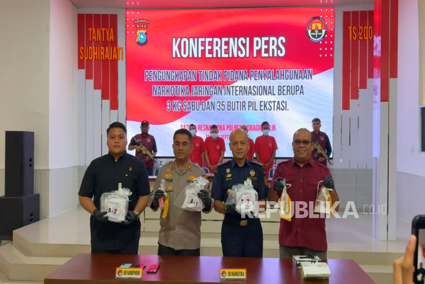 Bea Cukai dan Polri Gagalkan Penyelundupan Ribuan Gram Narkotika di Perairan Pulau Burung, Riau