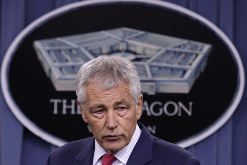 US Secretary of Defense Chuck Hagel speaks at his news conference at the Pentagon in Washington March 15, 2013. Earlier Hagel announced plans to bolster US missile defenses in response to a growing nuclear threat from North Korea, adding 14 interceptors to