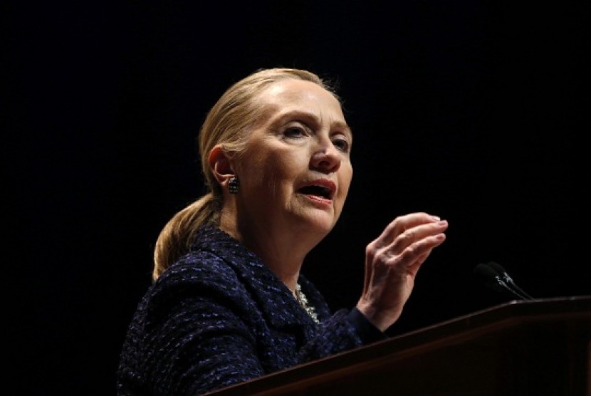 US Secretary of State Hillary Clinton delivers a speech at Dublin City University in Ireland in this file photo from December 6, 2012.   