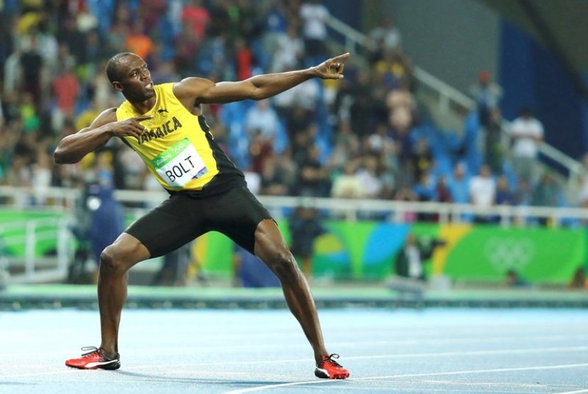 Usain Bolt, pemegang rekor dunia 100 meter dengan catatan waktu 9,58 detik serta 19,19 detik untuk 200 meter.