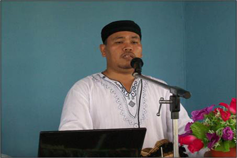 Ustadz Ali Imron