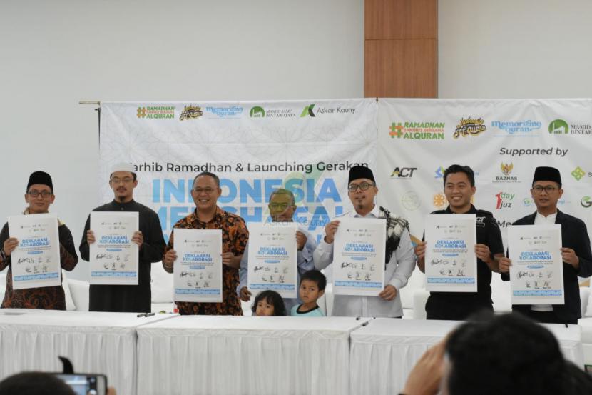 Ustadz Bobby Herwibowo, Lc (Usbob) menginisiasi deklarasi kolaborasi gerakan Indonesia Menghafal Alquran yang didukung 6 lembaga yaitu Askar Kauny, ACT, Cinta Quran Foundation, Asar Humanity, Sahabat Subuh, dan Gelora Energi Wakaf.