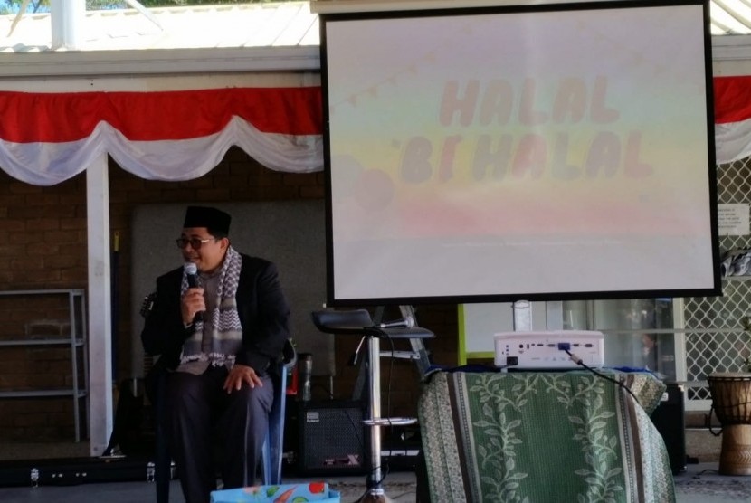 Ustadz Saifurrahman Mahfudz Lc, MSh memberikan tausiyah dalam acara halal bihalal (HBH) yang diselenggarakan oleh Indonesian Islamic Society of Brisbane (IISB), Sabtu (22/6).