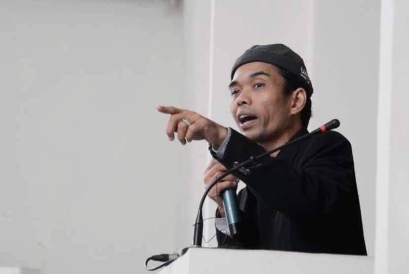 UAS meneliti peranan pendiri NU, KH Hasyim Asyari soal penyebaran hadis di Nusantara. Foto: Ustaz Abdul Somad