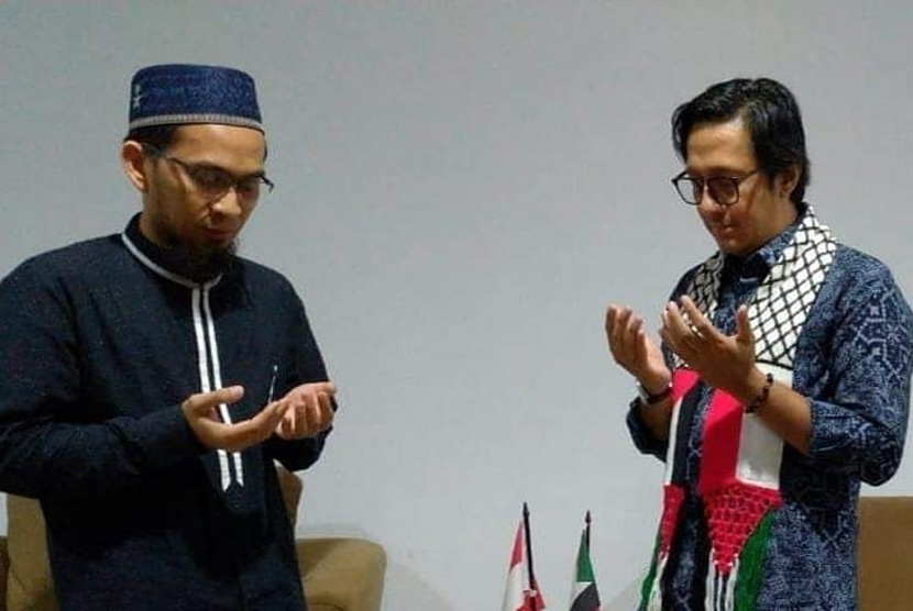 Ustaz Adi Hidayat dan Andre Taulany