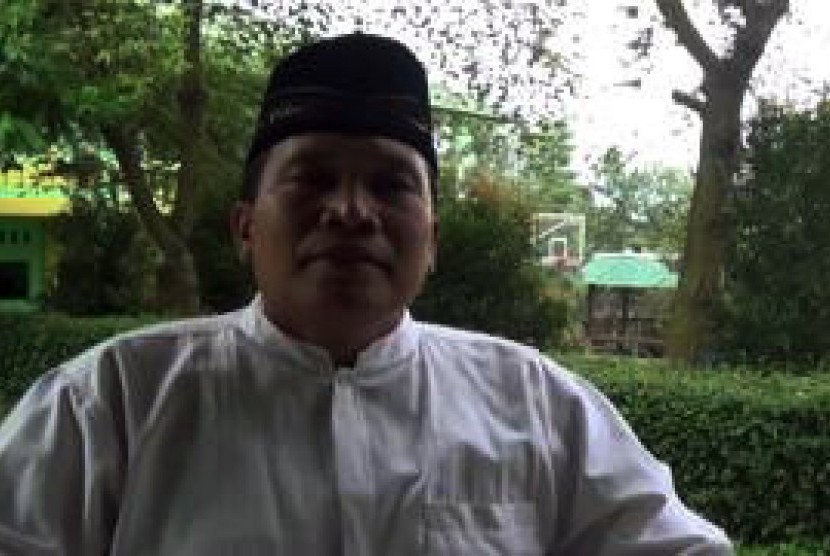 Dr Hasan Basri Tanjung MA