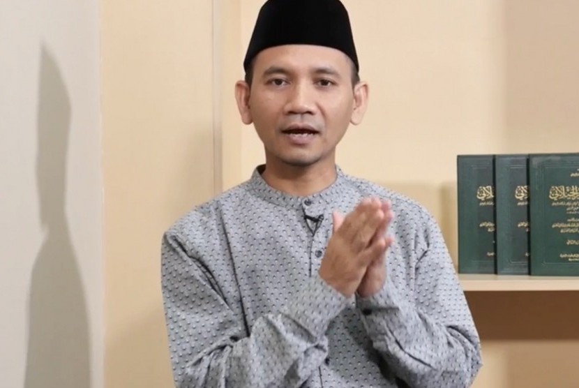 Ustaz Oni Sahroni