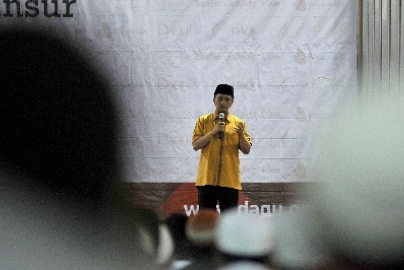 Ustaz Yusuf Mansur saat mengisi acara kajian Islam bulanan di Masjid Istiqlal, Ahad (22/9).