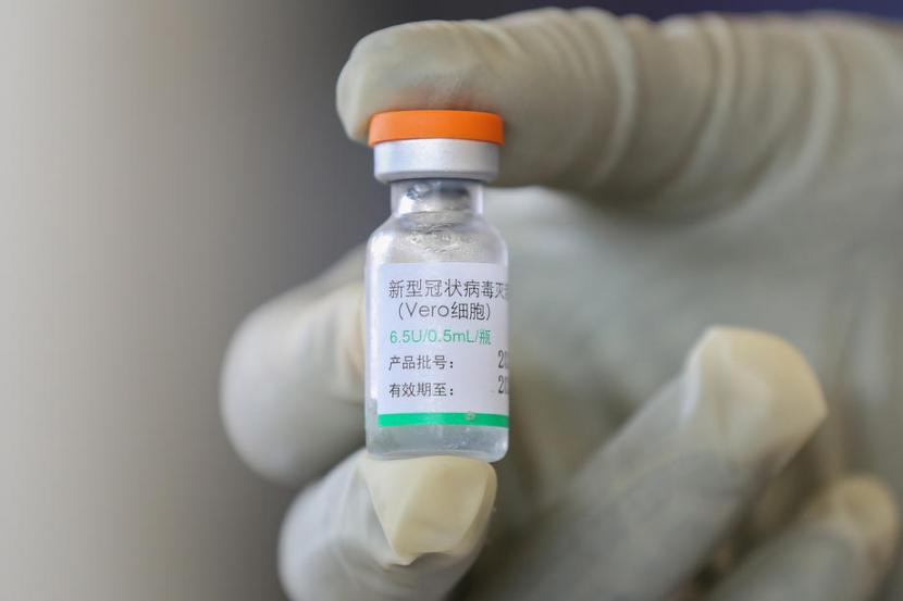 Vaksin Sinopharm akan mulai digunakan di Tanah Air pada Selasa (18/5) untuk peserta vaksinasi gotong royong.