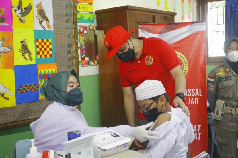 Vaksinasi anak yang digelar BINDA Banten