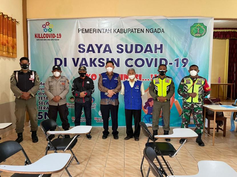 Vaksinasi di Pulau Flores, Kabupaten Ngada, Provinsi Nusa Tenggara Timur (NTT).